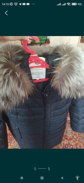 Продам пуховик женский. Торг.