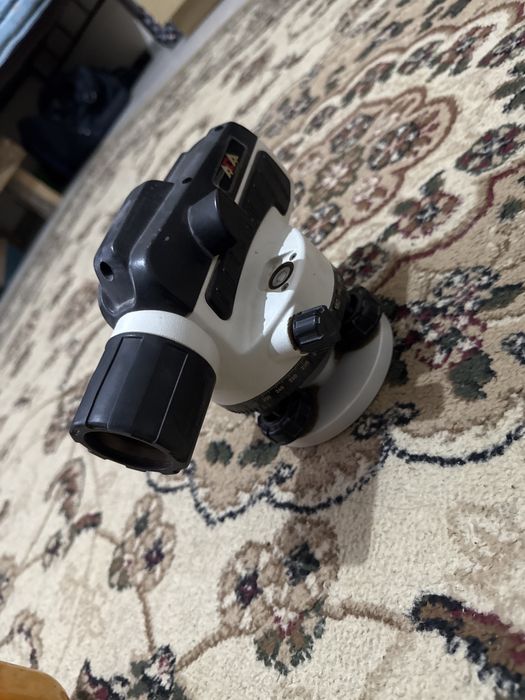 продаю нивелир Ada ruper x32