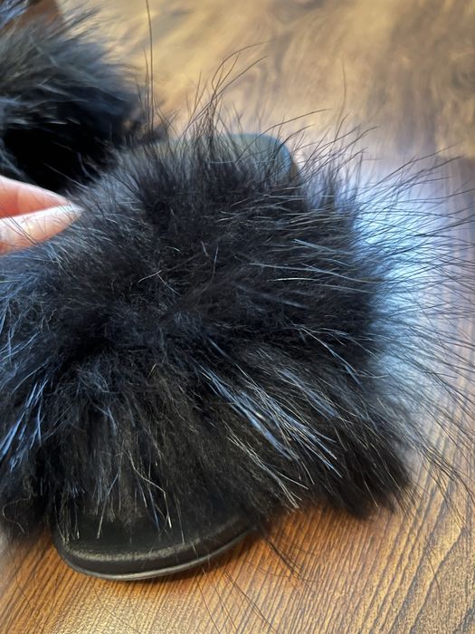 Дамски чехли с етествен косъм