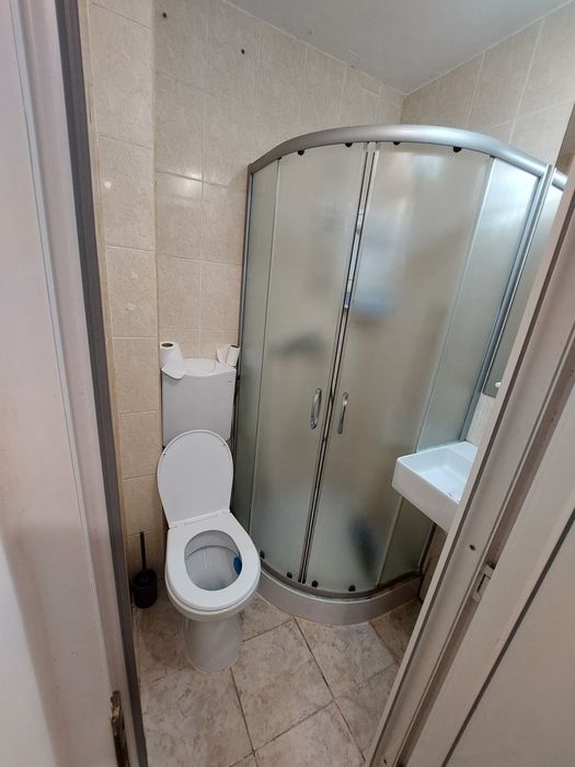 Garsonieră de închiriat
