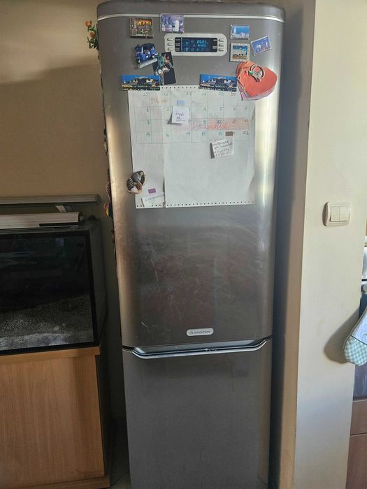Хладилник Ariston MBA 4042 C