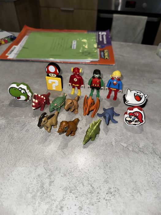 Продам или обменяем Киндер игрушки