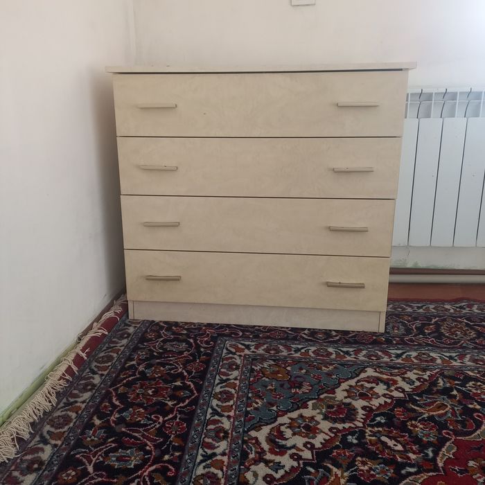 Комот бежовый  19990