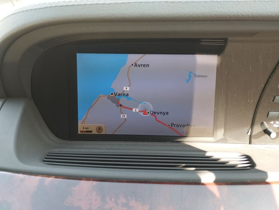 Километраж, дисплей на навигация и CD ченджър за Mercedes S класа W221