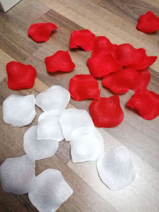 Petale trandafiri artificiale