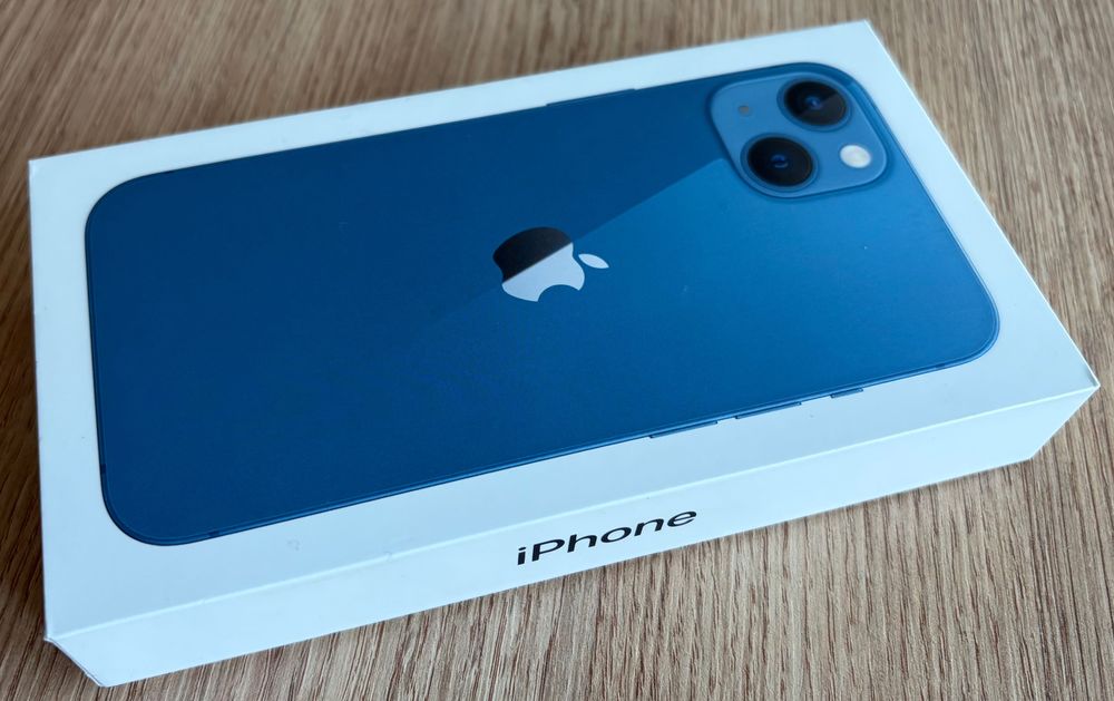 iPhone 13 128GB, перфектен, батерия 100%