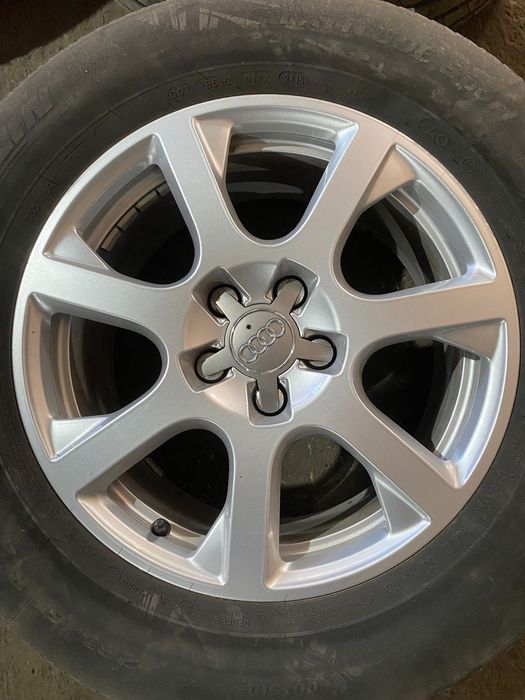 Set jante aliaj originale 235/65 R17 E8Jx17 H2 ET39 pentru Audi Q5 8R