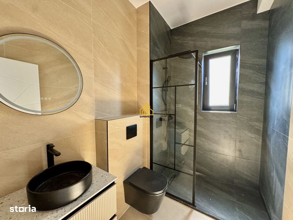Casa Domnesti Central/ 4 Camere/400 Teren/Utilitati
