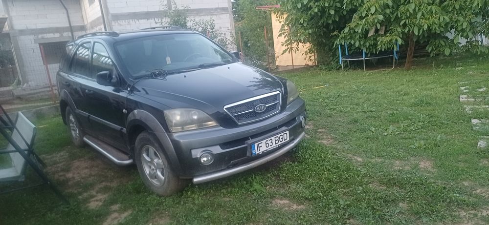 Kia sorento 25 disel.4x4 4x2 stare buna acte expirate fiscal.1800euro schimb
