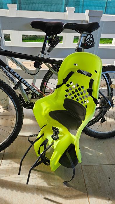 Scaun de bicicleta pentru copii 9-23kg + kit/suport de prindere