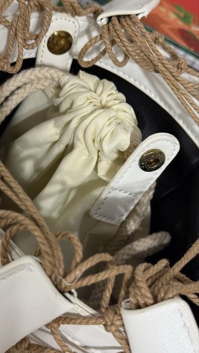 Продам новую летнюю сумочку