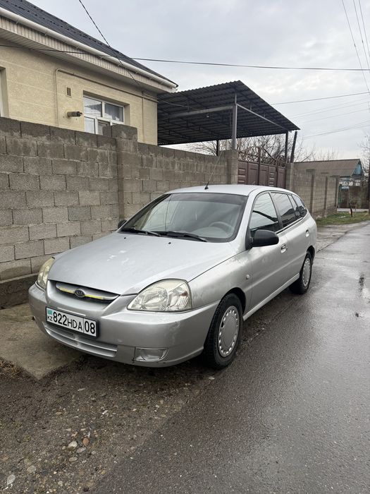 Kia Rio 2004  (универсал)