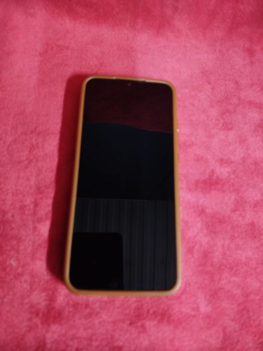 Срочно продам телефон