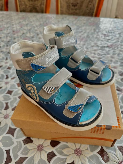 Балаларға арналған ортопед аяқ қиімі