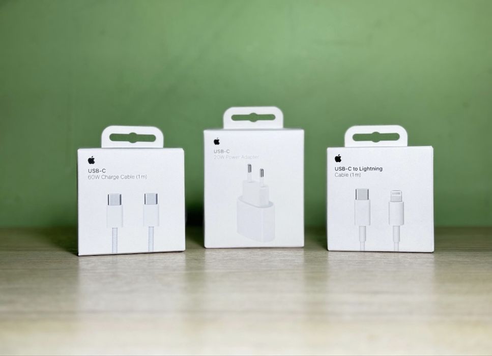 Оригинал шнуры и Адаптер на Iphone