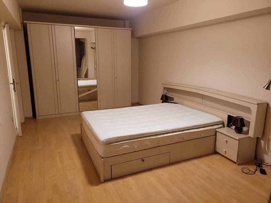 Apartament de inchirat