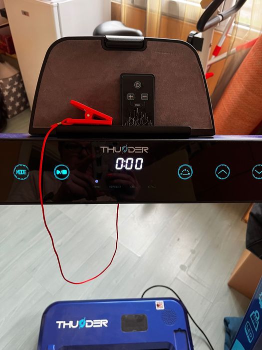 Бягаща пътека и велоергометър