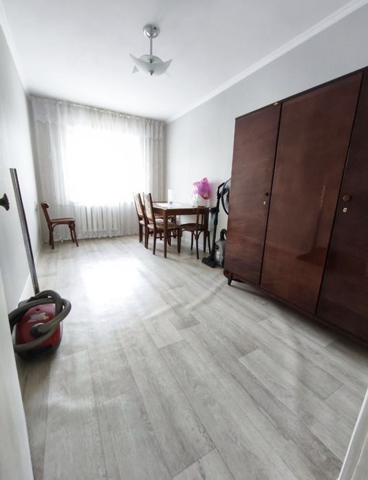 4-х комнатная 77м² вторичка