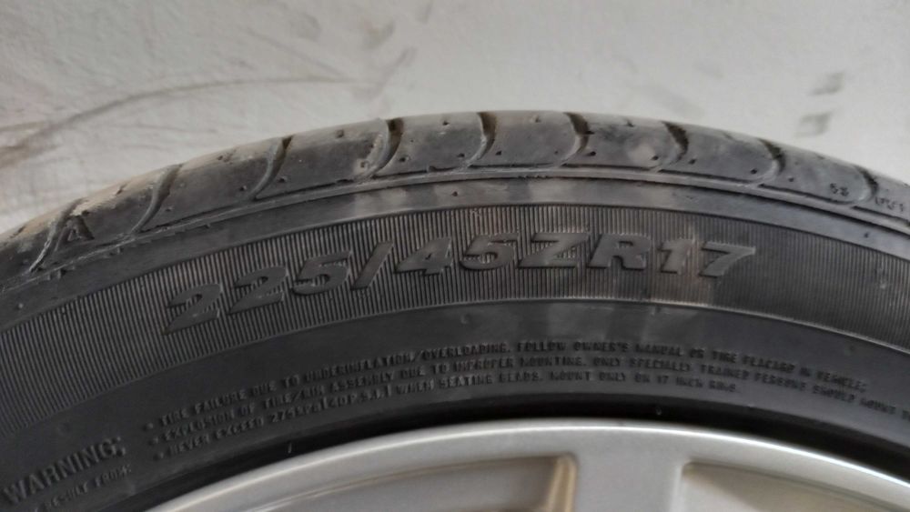 Продавам джанти 17", 5х114.3, като НОВИ със летни гуми за Lexus, Honda и др.