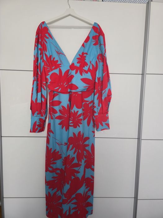 Нова дамска рокля с етикет