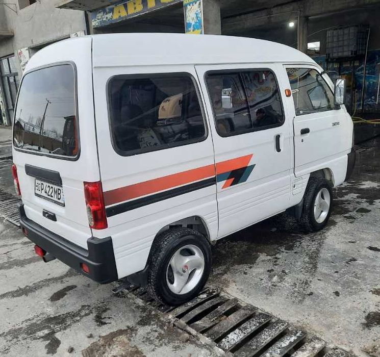 Chevrolet Damas - 0.8 L hajmidagi, 38 ot kuchi quvvatidagi  D2 style