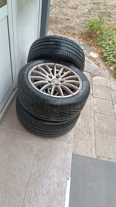 Гуми с джанти 17-ки за Audi A4