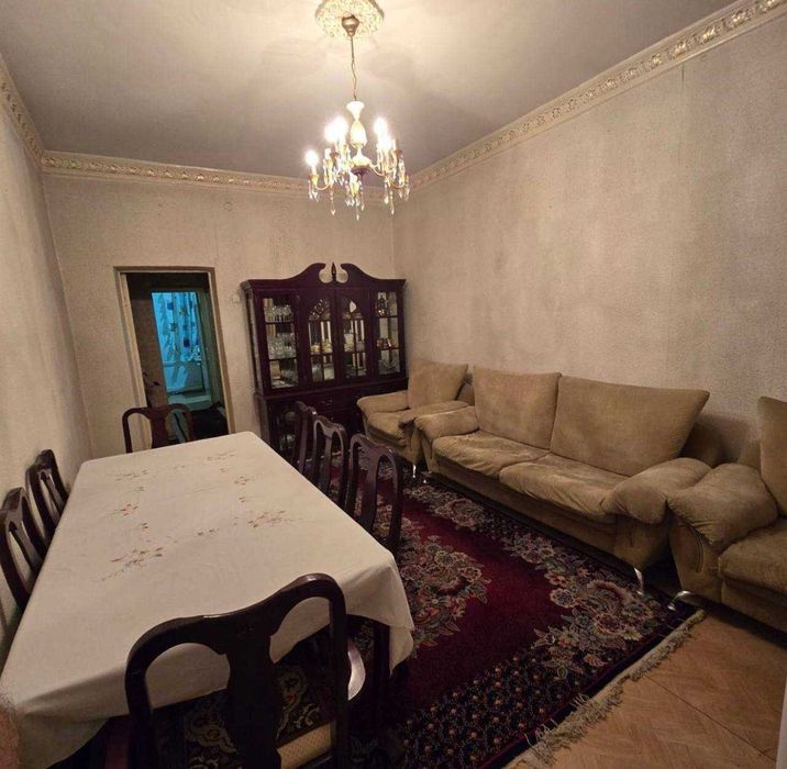 Чиланзар 1 квартал ВЫСОКОПОТОЛОЧКА 2/3/4 с балконом