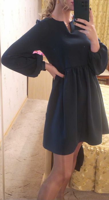 Продам платье женское