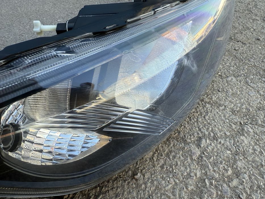 Правая фара Lada Granta с 2018+