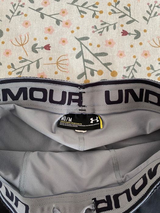 Under Armour къси клин панталонки