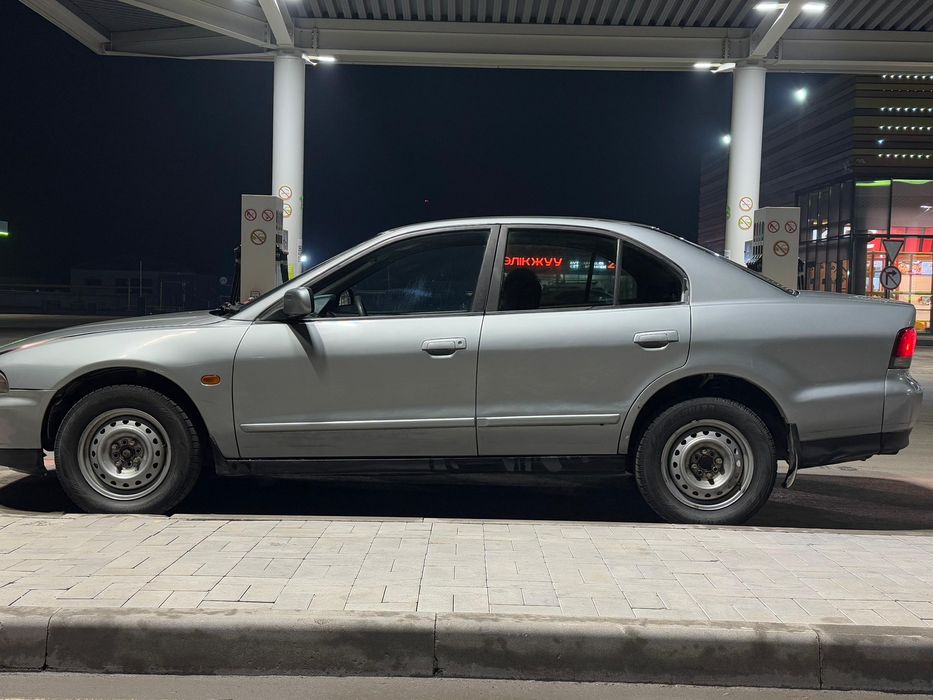 Продам mitsubishi galant 1999