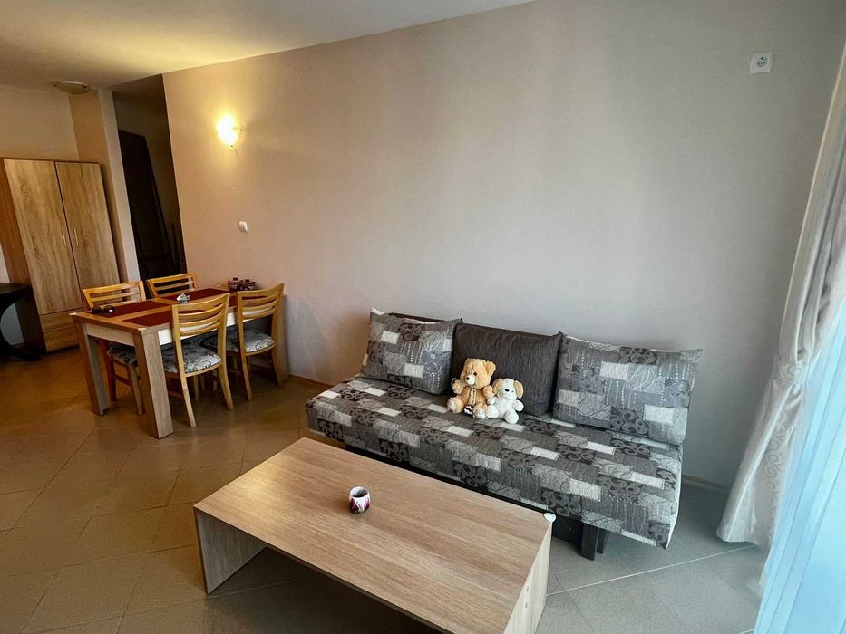 Продава се Двустаен апартамент в к.к. Слънчев бряг - 65 кв.м за 954 €/кв.м - Снимка #3