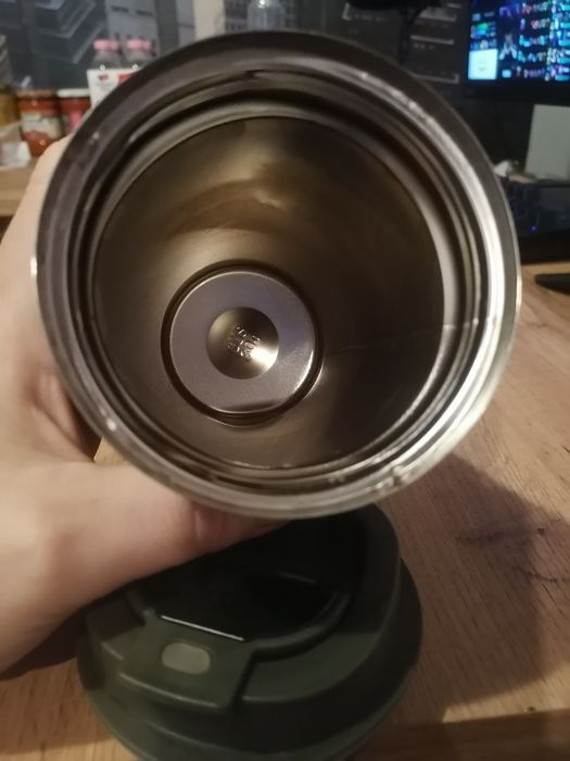 Професионален Термус с вграден термометър.