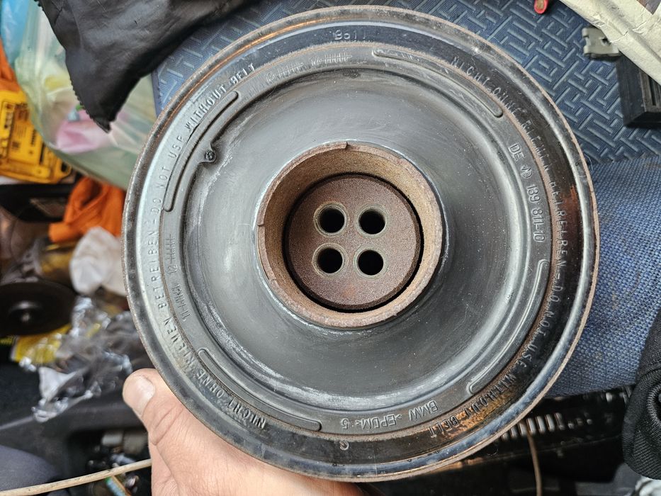 Демпферна шайба за БМВ BMW F10 530 258 к.с