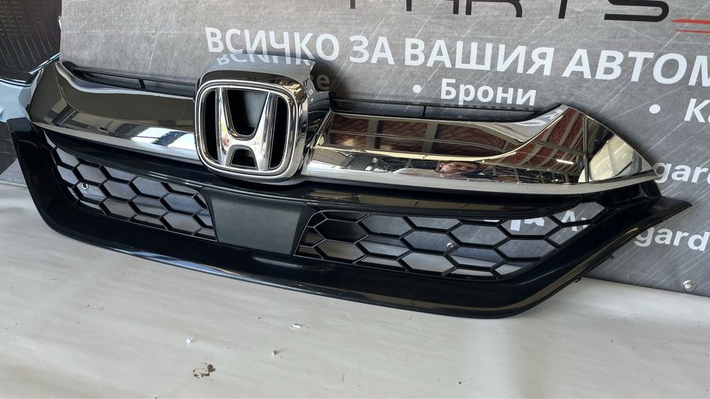 3 броя предна решетка Honda CR-V 2019-