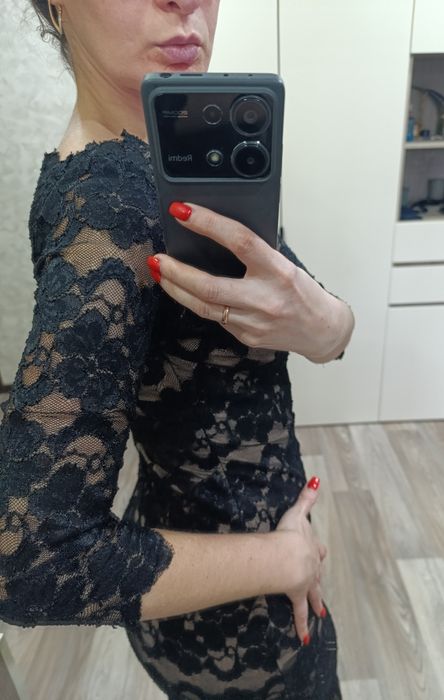 Платье шикарное для любого мероприятия