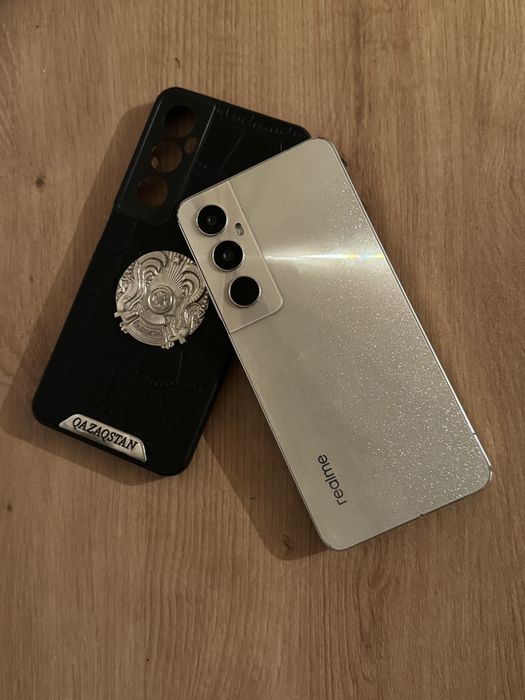 Продам телефон Realme C65