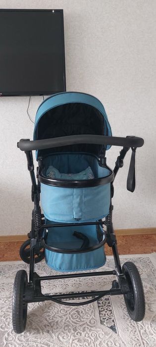 Продам детскую коляску