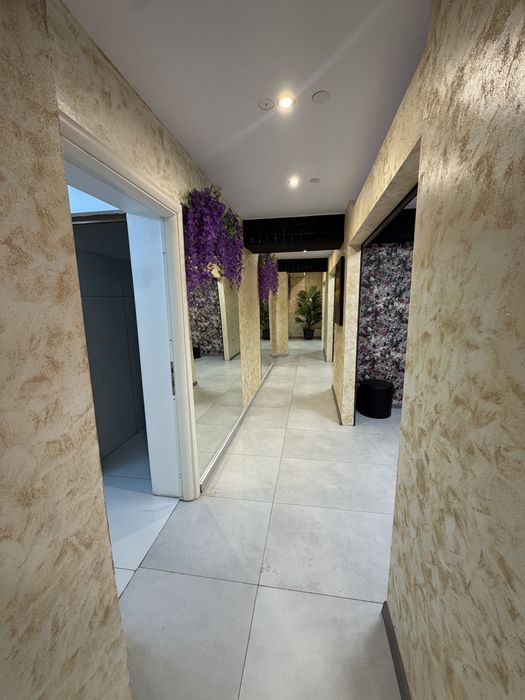 Inchiriez spatiu comercial recent renovat