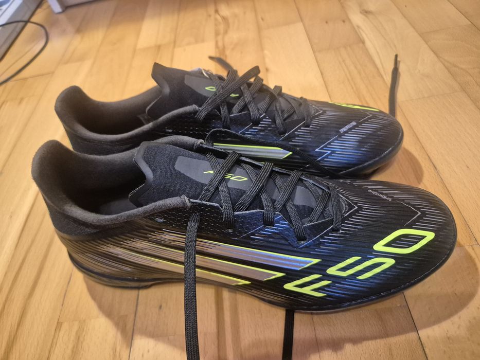 Adidas F50 League TF Black and Green 42 2/3
