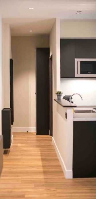 Дава се под наем Тристаен апартамент в Пловдив, Кючук Париж - 85 кв.м за 326.4 € - Снимка #3