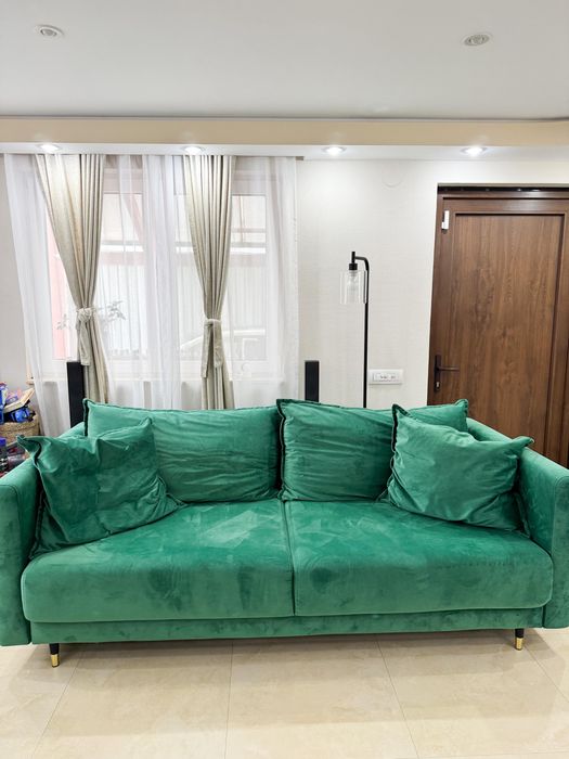 Vand canapea tapitata extensibila