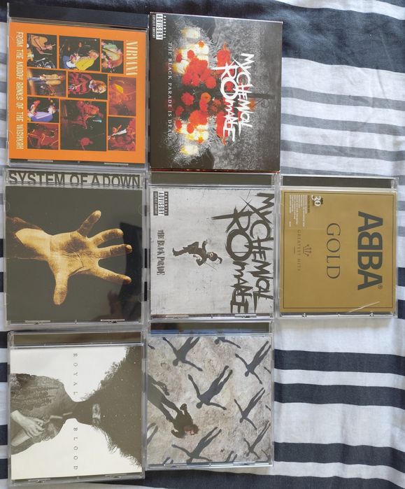 CDs  (по отделно или накуп)