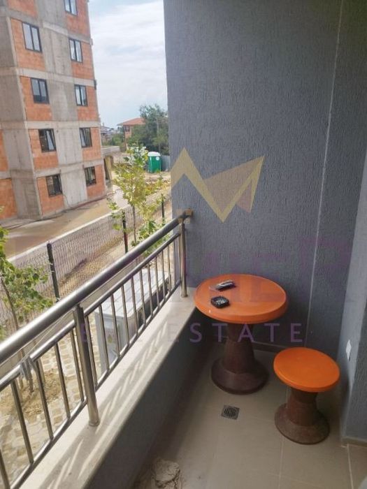 Дава се под наем Двустаен апартамент в Варна, м-т Траката - 60 кв.м за 700 € - Снимка #4