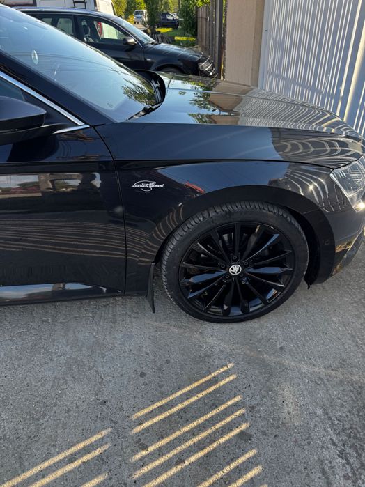 Skoda Superb 2018 2.0 DSG