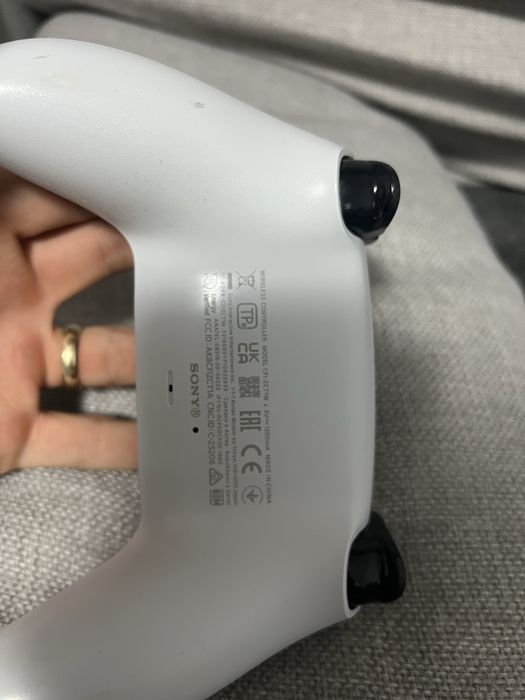 Vand controller maneta ps5 Deva • OLX.ro