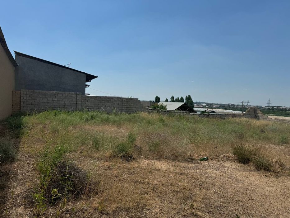 Продаётся земля под строительство