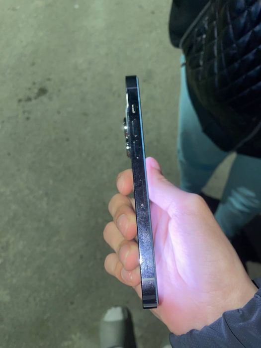 Iphone 14 pro, masla holatda