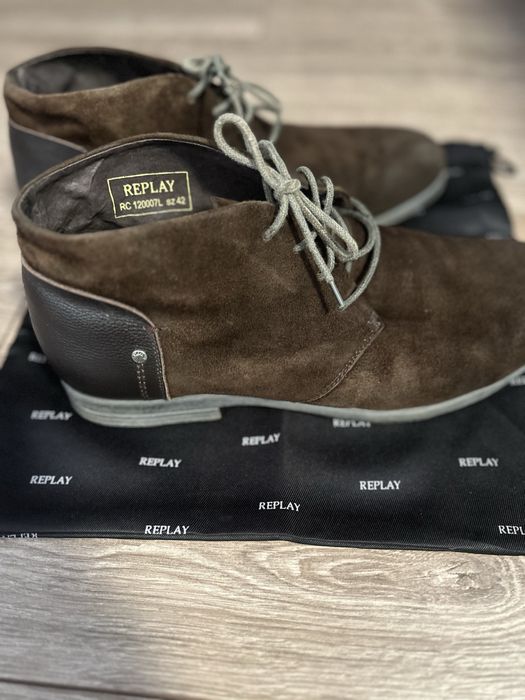 Мъжки боти Replay