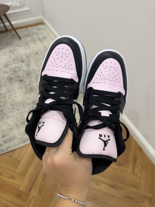 Продаю Jordan Nike Оригинальные по Астане